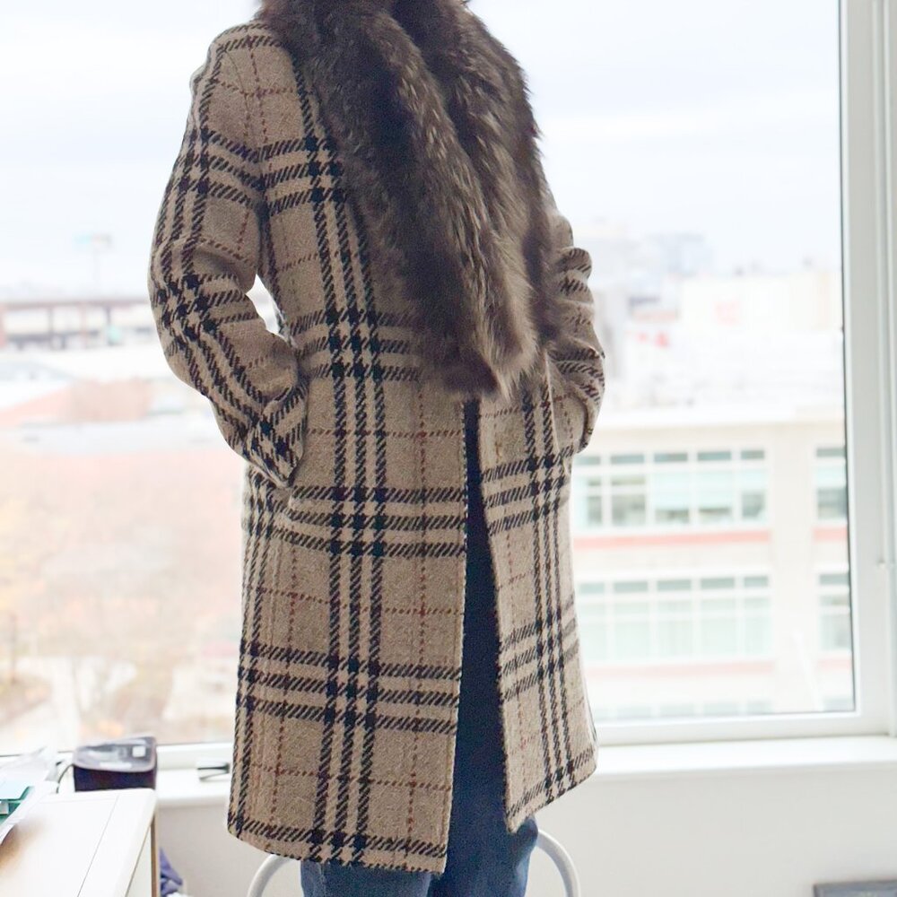 RARE Tailored Burberry Nova Check Tweed Coat Faux Fur Accent Lined